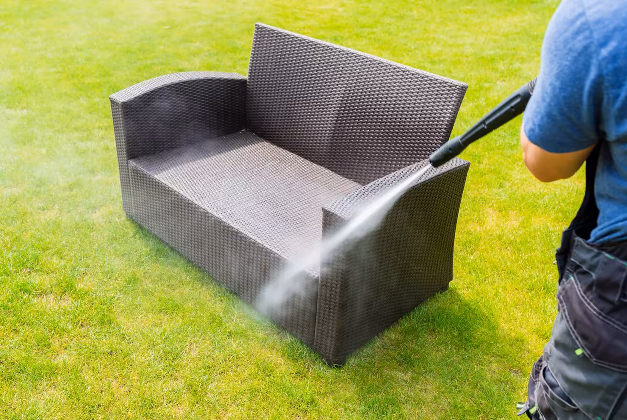 Comment entretenir un salon de jardin en résine ?